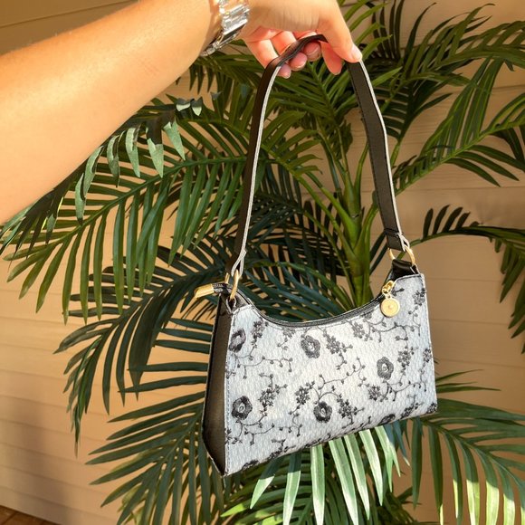 Black Floral Embroidered Baguette Bag - Picture 1 of 6